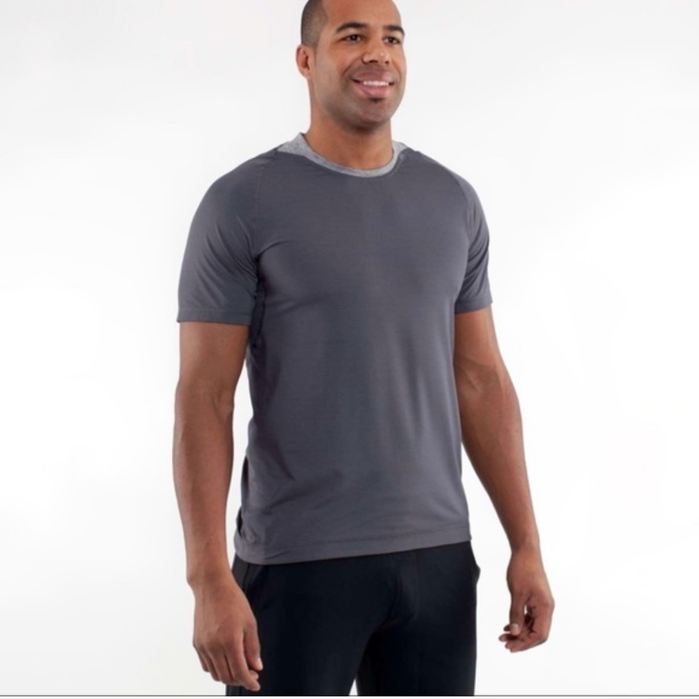 Lululemon Bolt Tech Short Sleeve In Dark Slate Grey Size Large